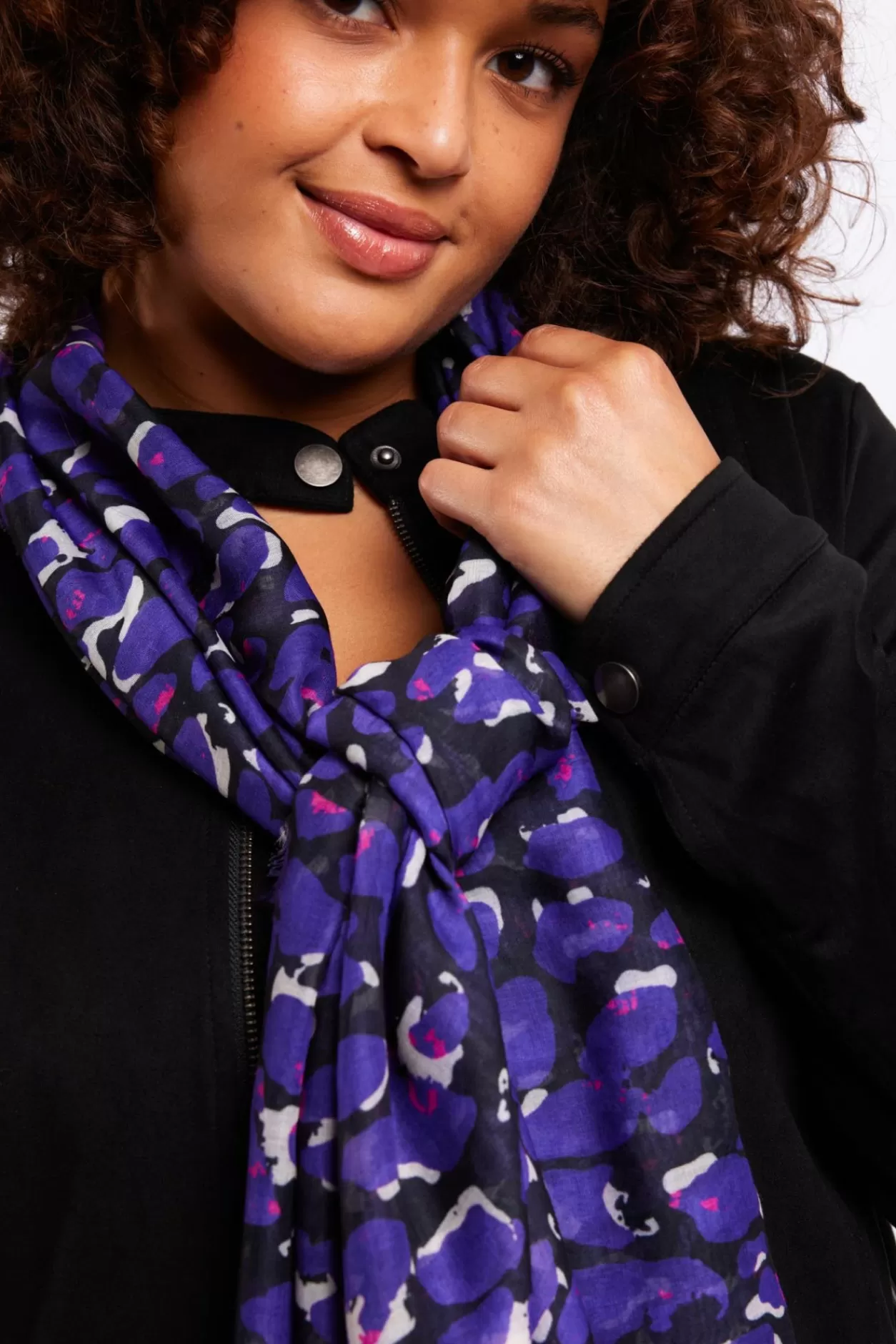 Cheap Exxcellent Anisa Sjaal