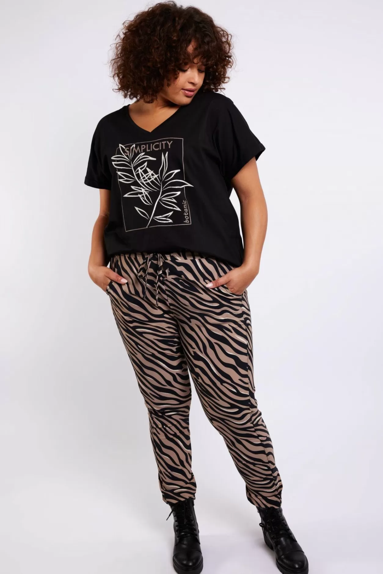 Flash Sale Exxcellent Cathy Broek