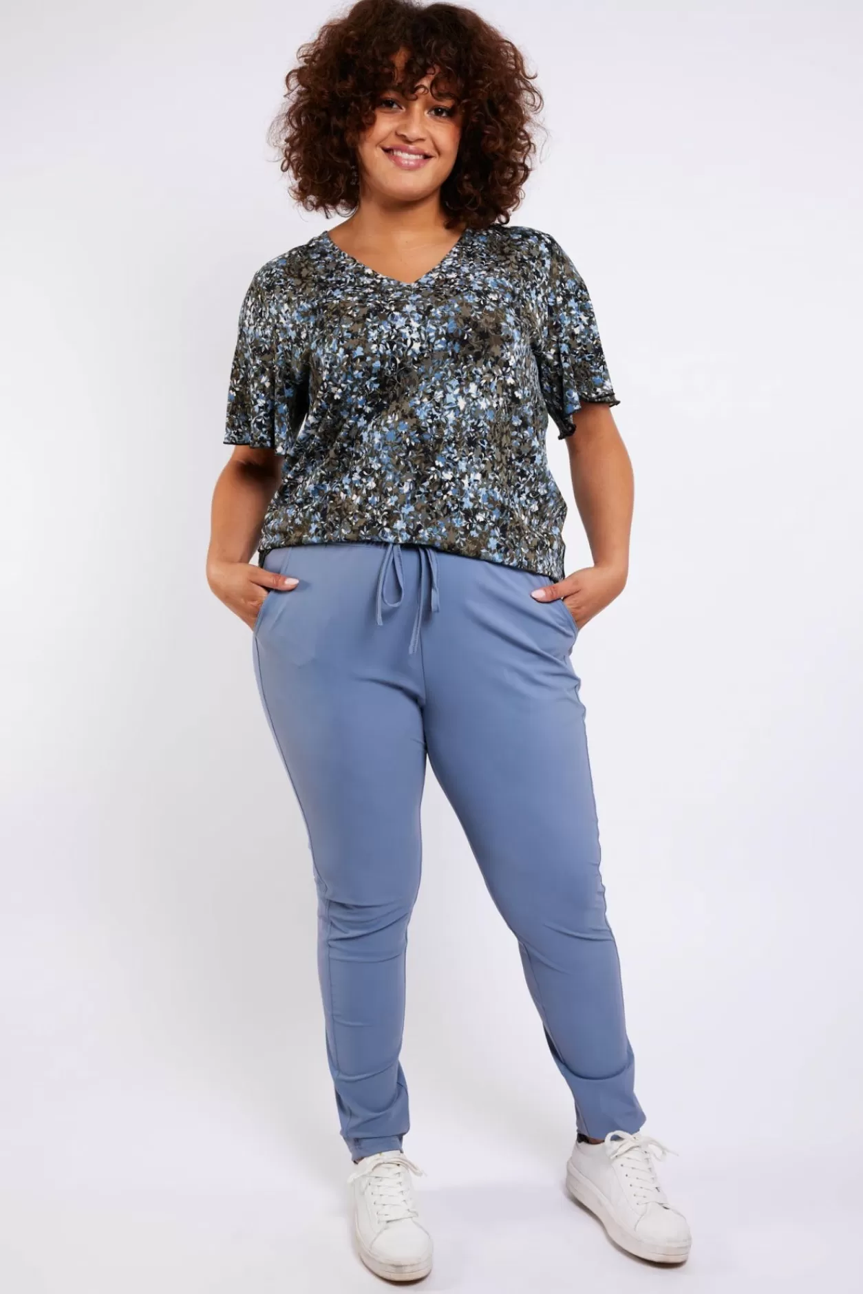 Online Exxcellent Cathy Broek