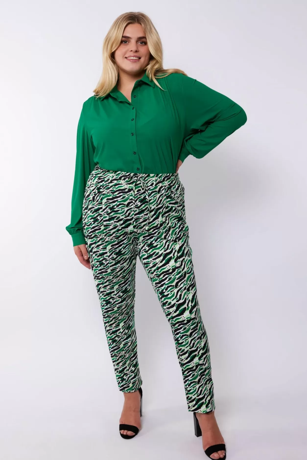 Sale Exxcellent Cecile Broek