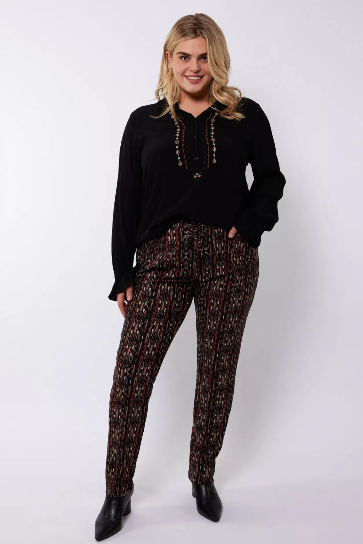 Cheap Exxcellent Cecile Broek