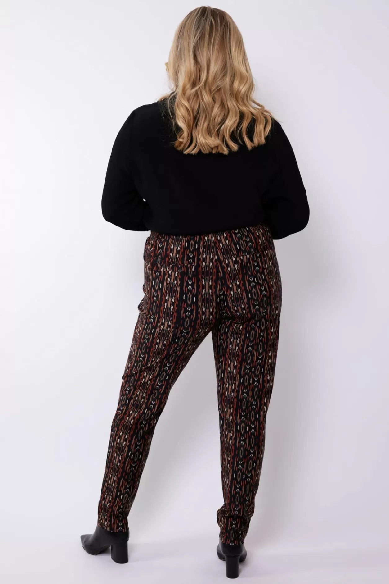 Cheap Exxcellent Cecile Broek