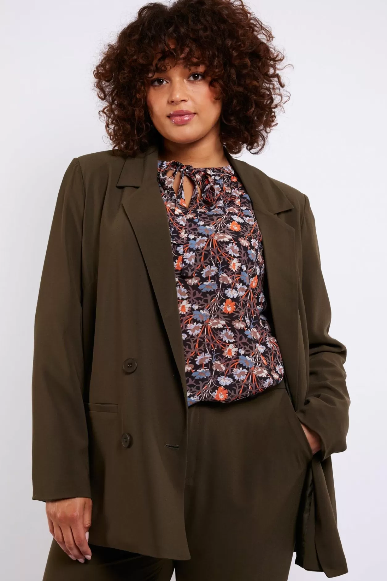 Flash Sale Exxcellent Cloe Blazer