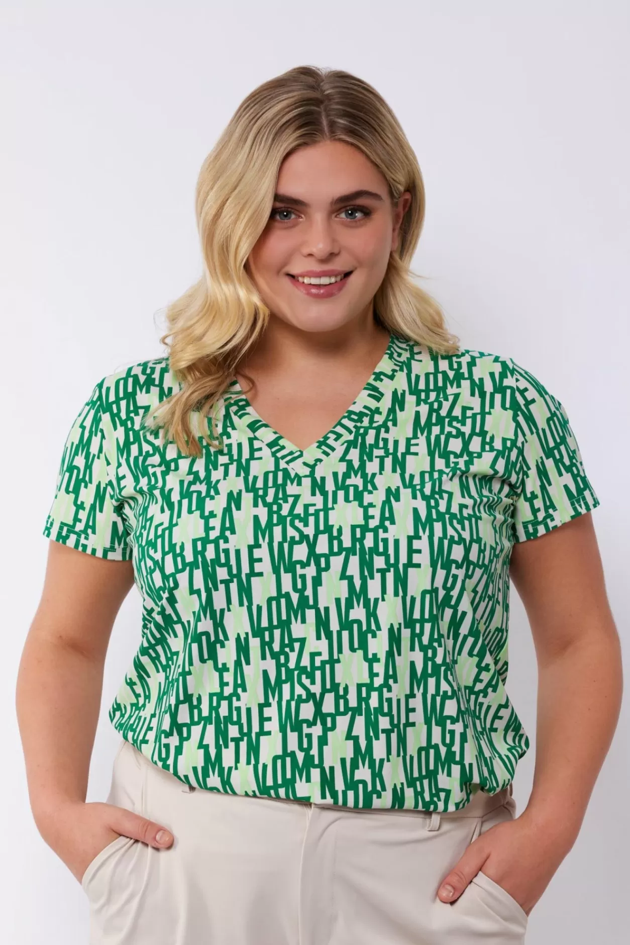 Flash Sale Exxcellent Gisele Top