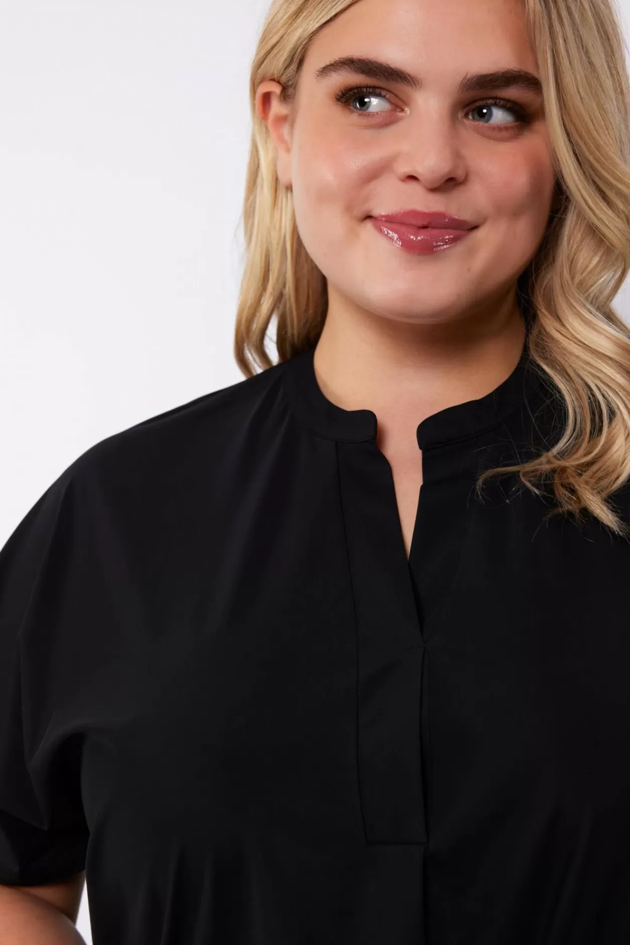 gisella_top_2-1.webp Store Exxcellent Gisella Top