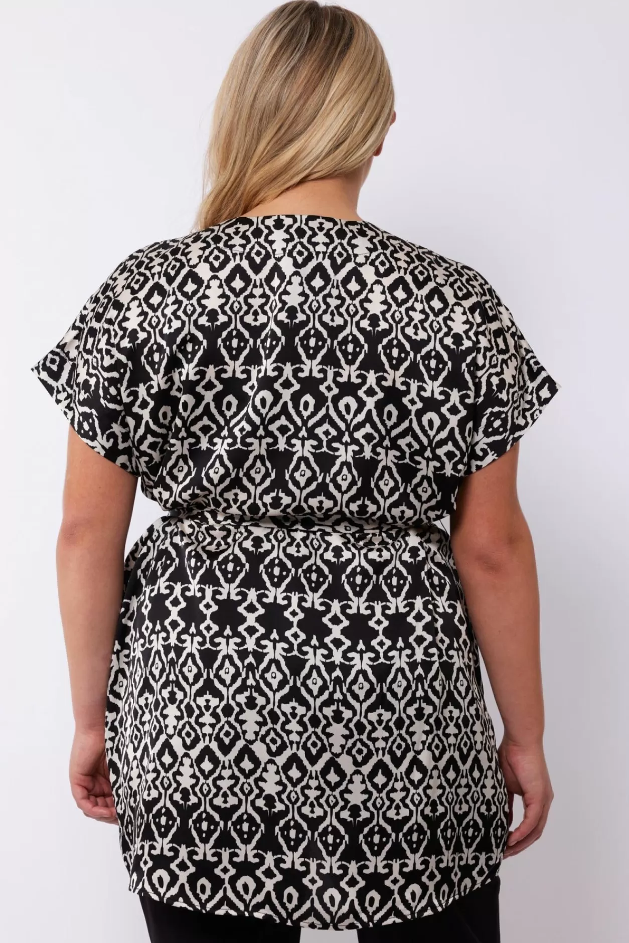 Store Exxcellent Glenda Tuniek