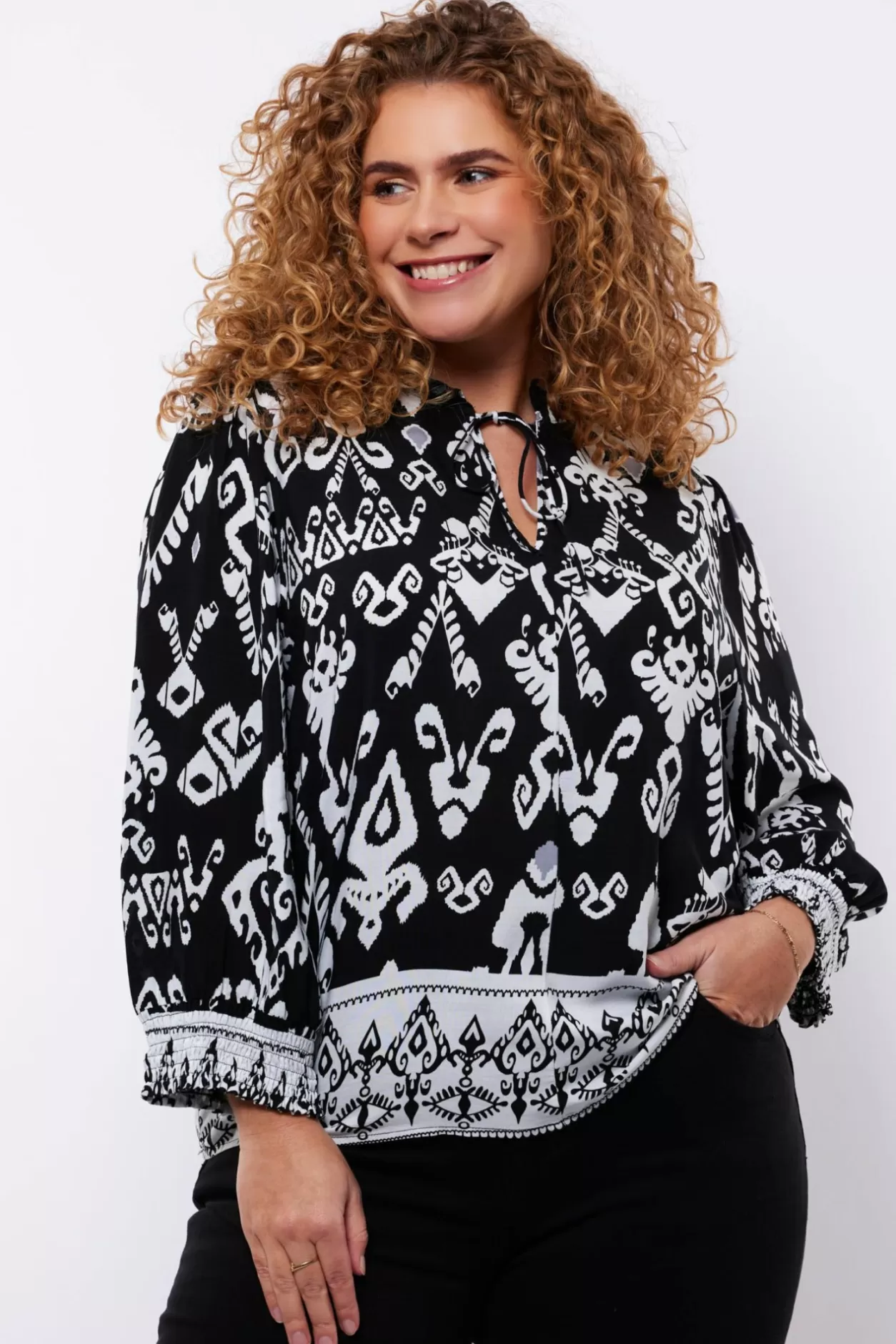 Store Exxcellent Jordan Top