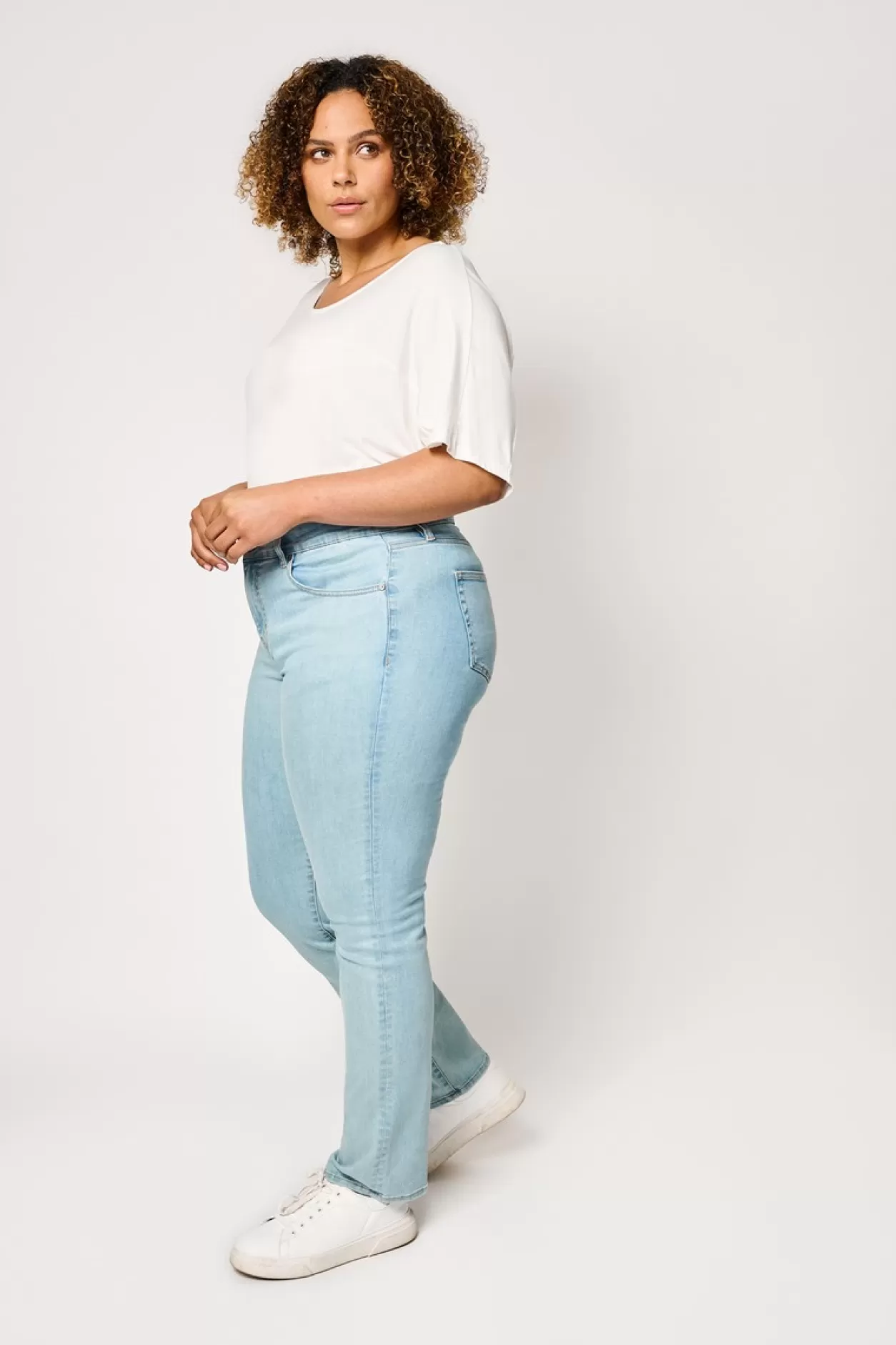 Cheap Exxcellent Katie Jeans