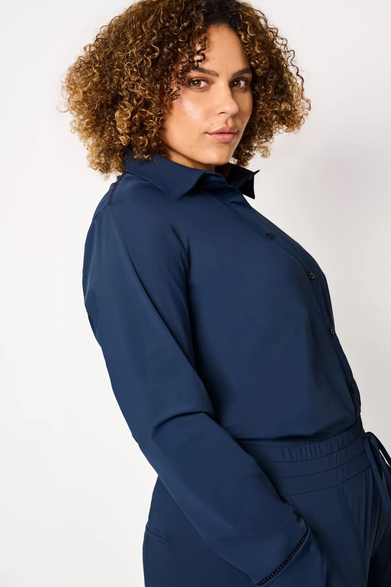 Store Exxcellent Laila Blouse