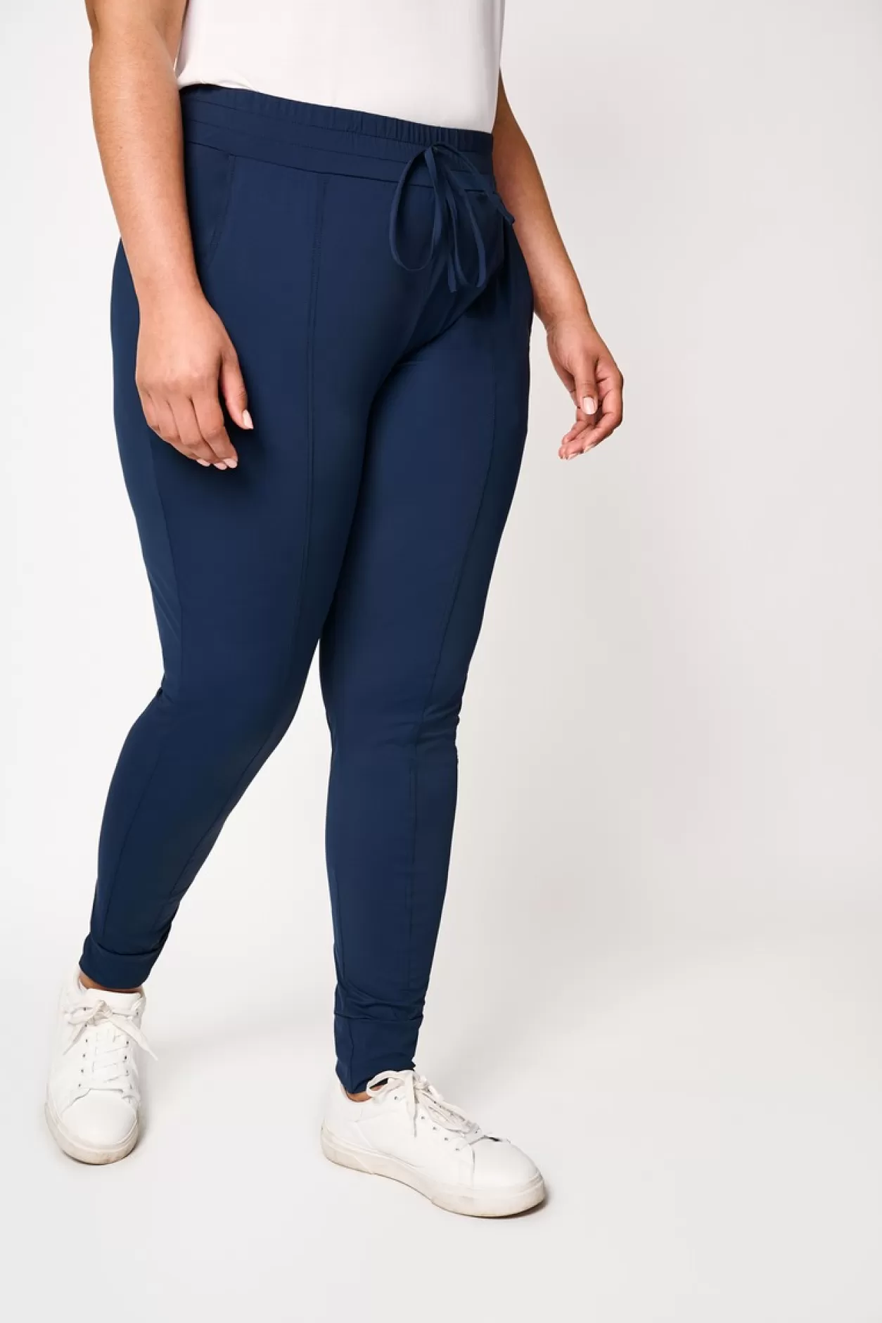 laila_broek_3-1.webp Cheap Exxcellent Laila Broek