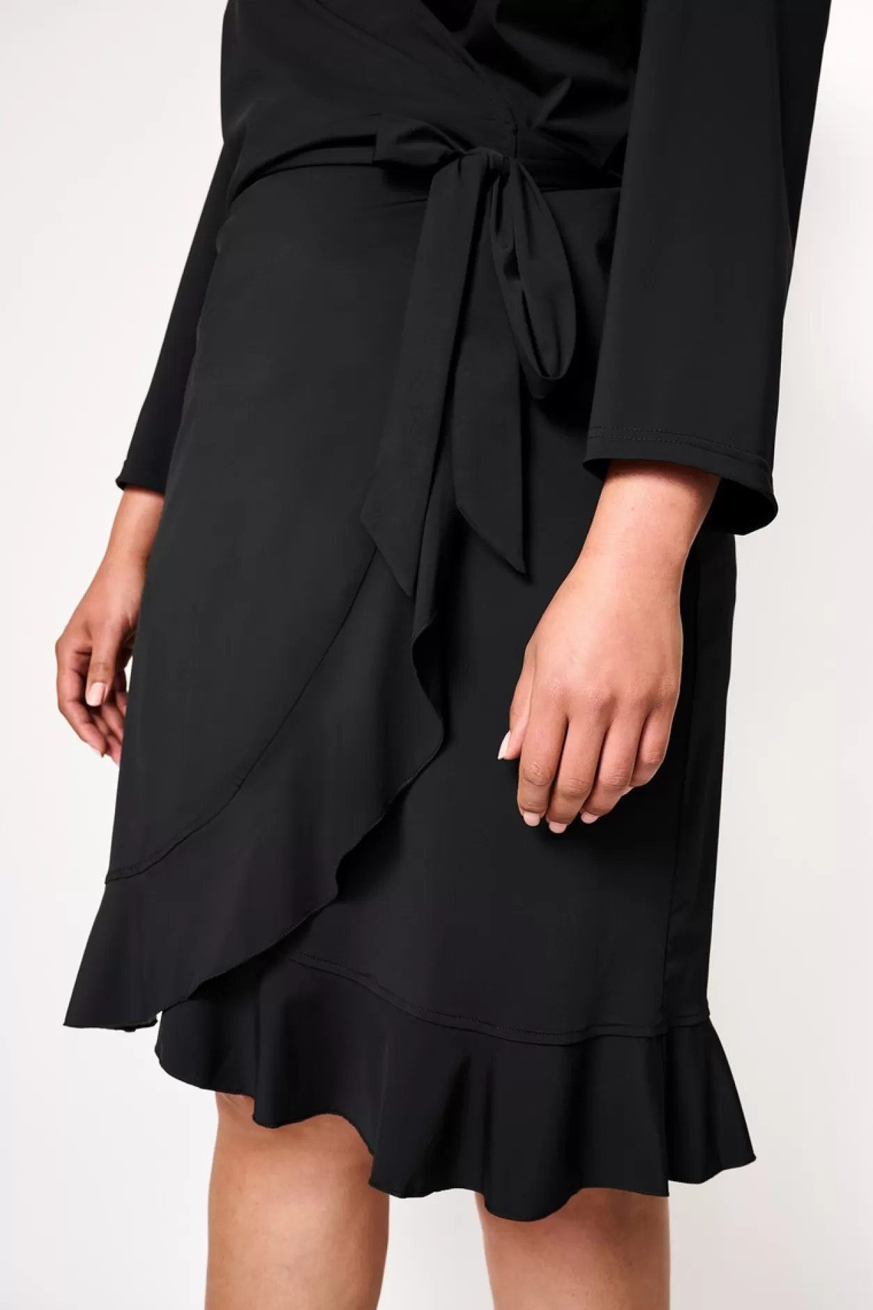 lisa_jurk_2.webp Cheap Exxcellent Lisa Jurk