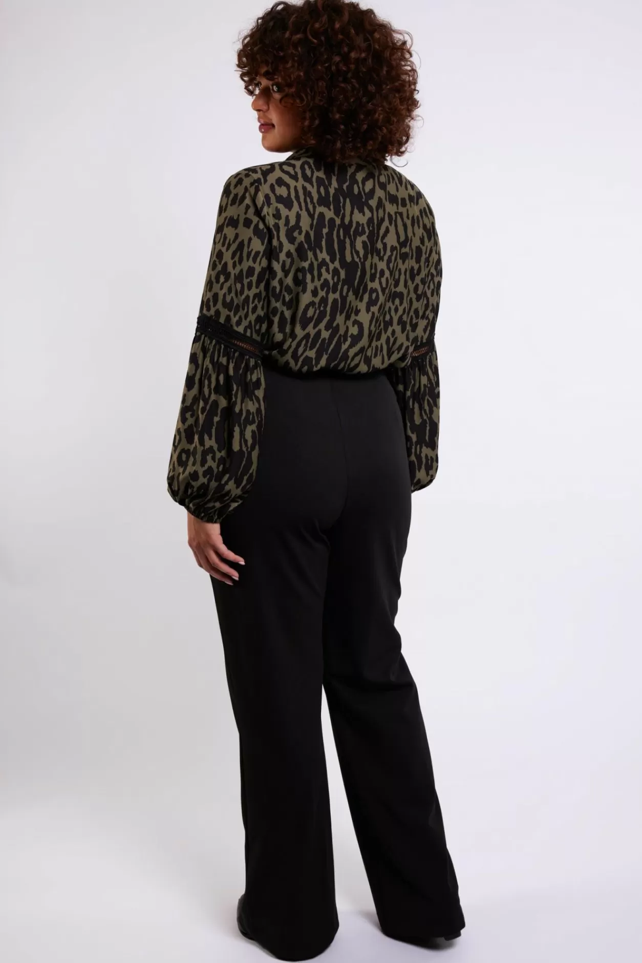 Hot Exxcellent Marcia Broek