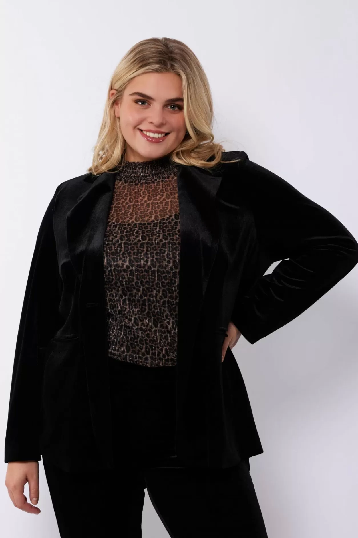 Sale Exxcellent Meave Blazer