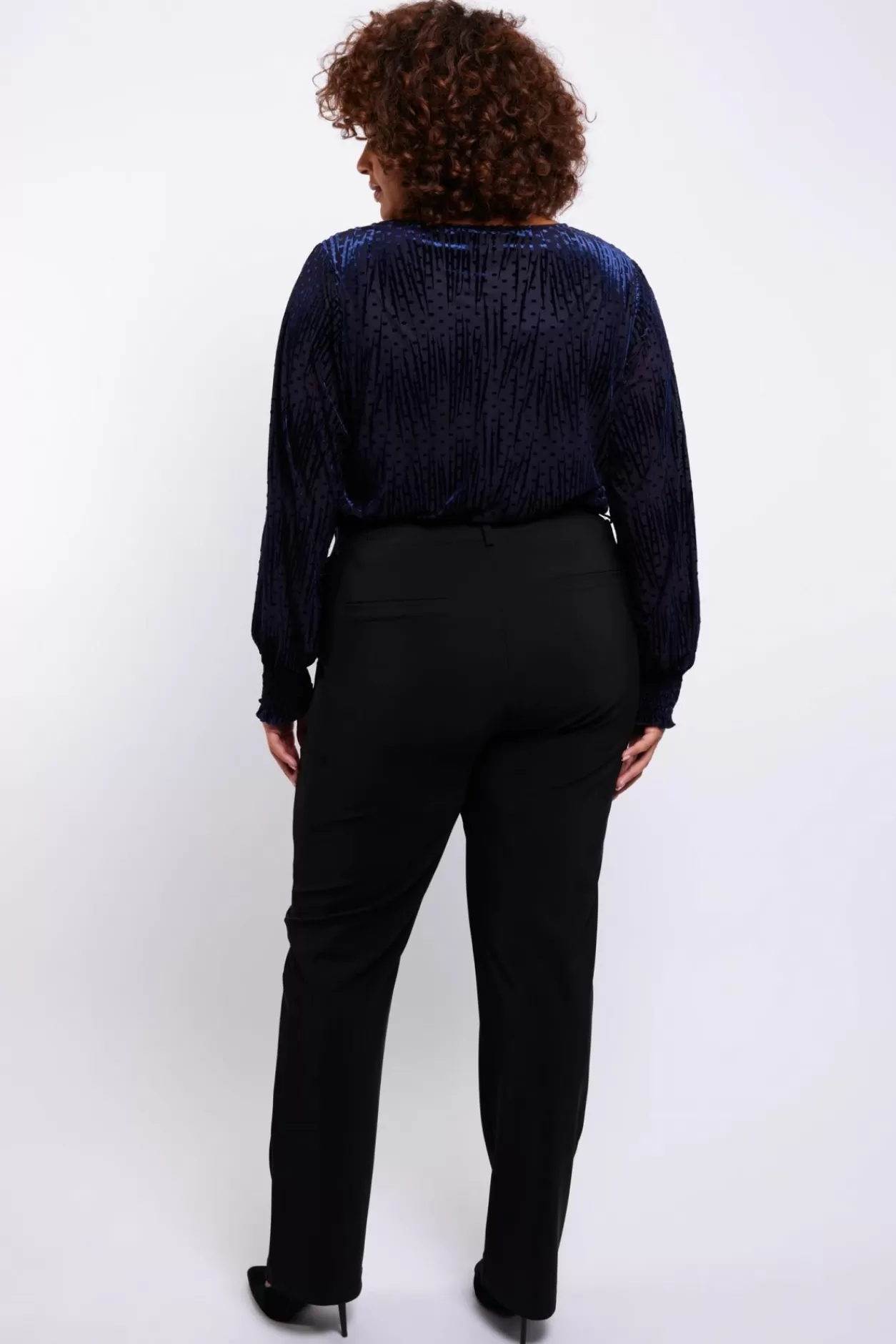 Clearance Exxcellent Monica Broek