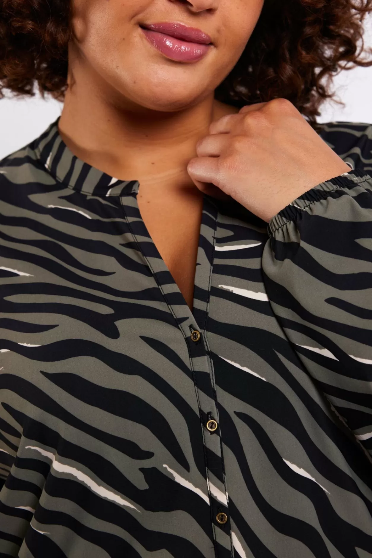 rani_top_2-1.webp New Exxcellent Rani Top