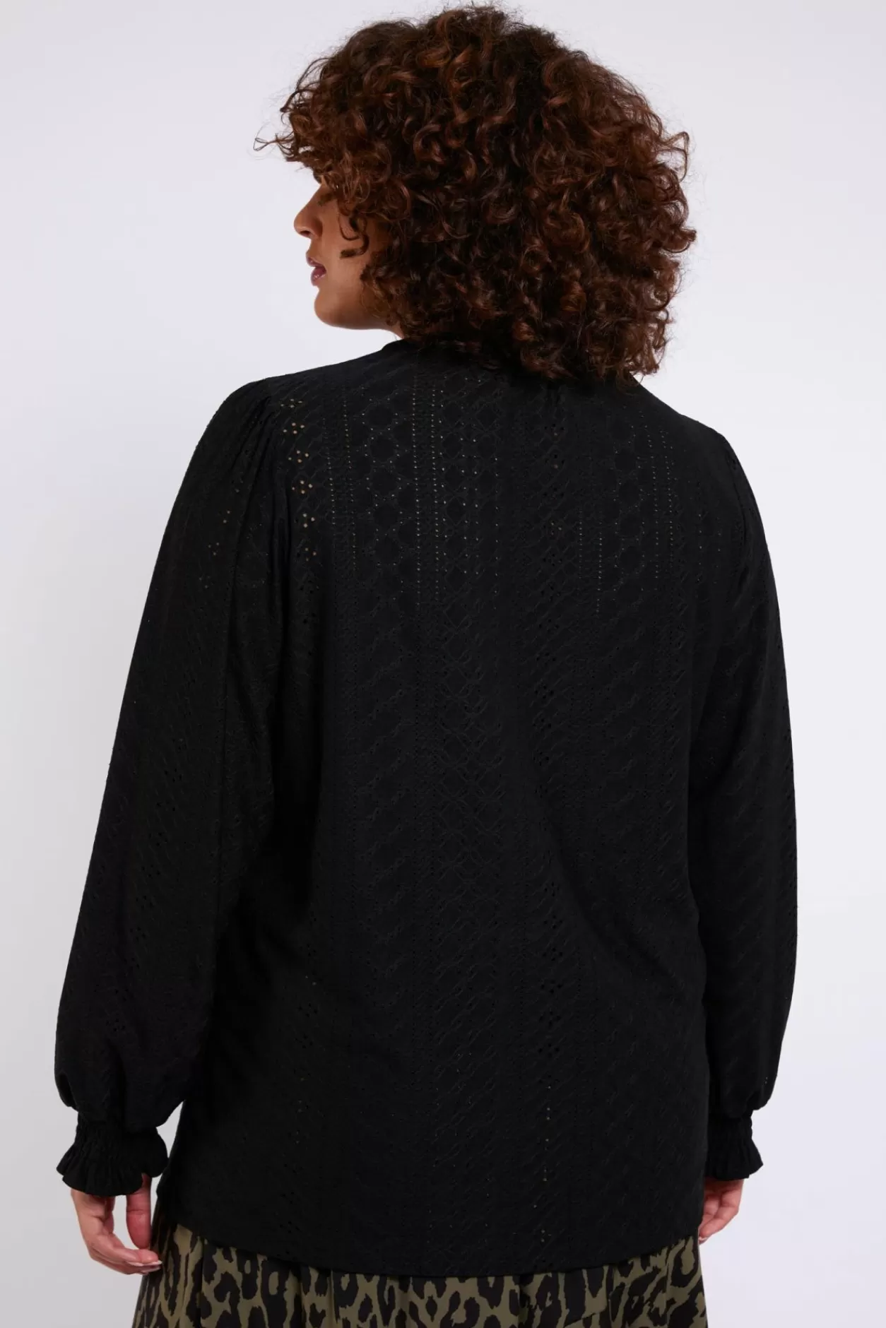 Clearance Exxcellent Raya Blouse