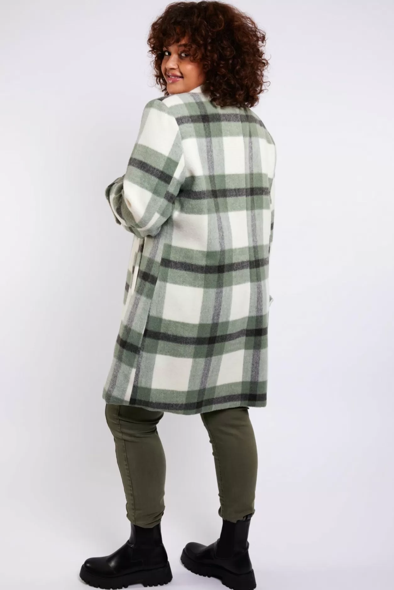 Flash Sale Exxcellent Resy Jas