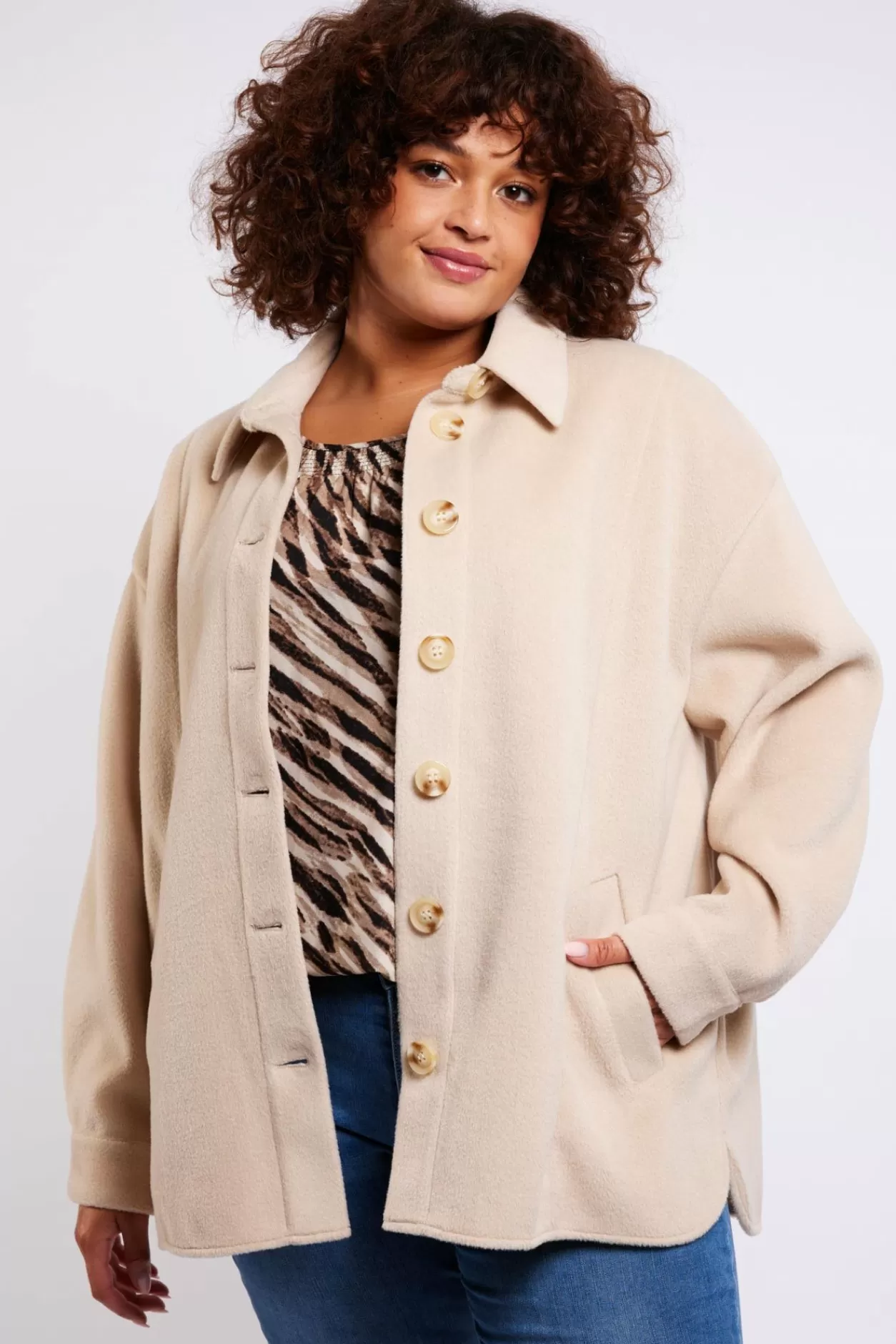 New Exxcellent Rifka Jas