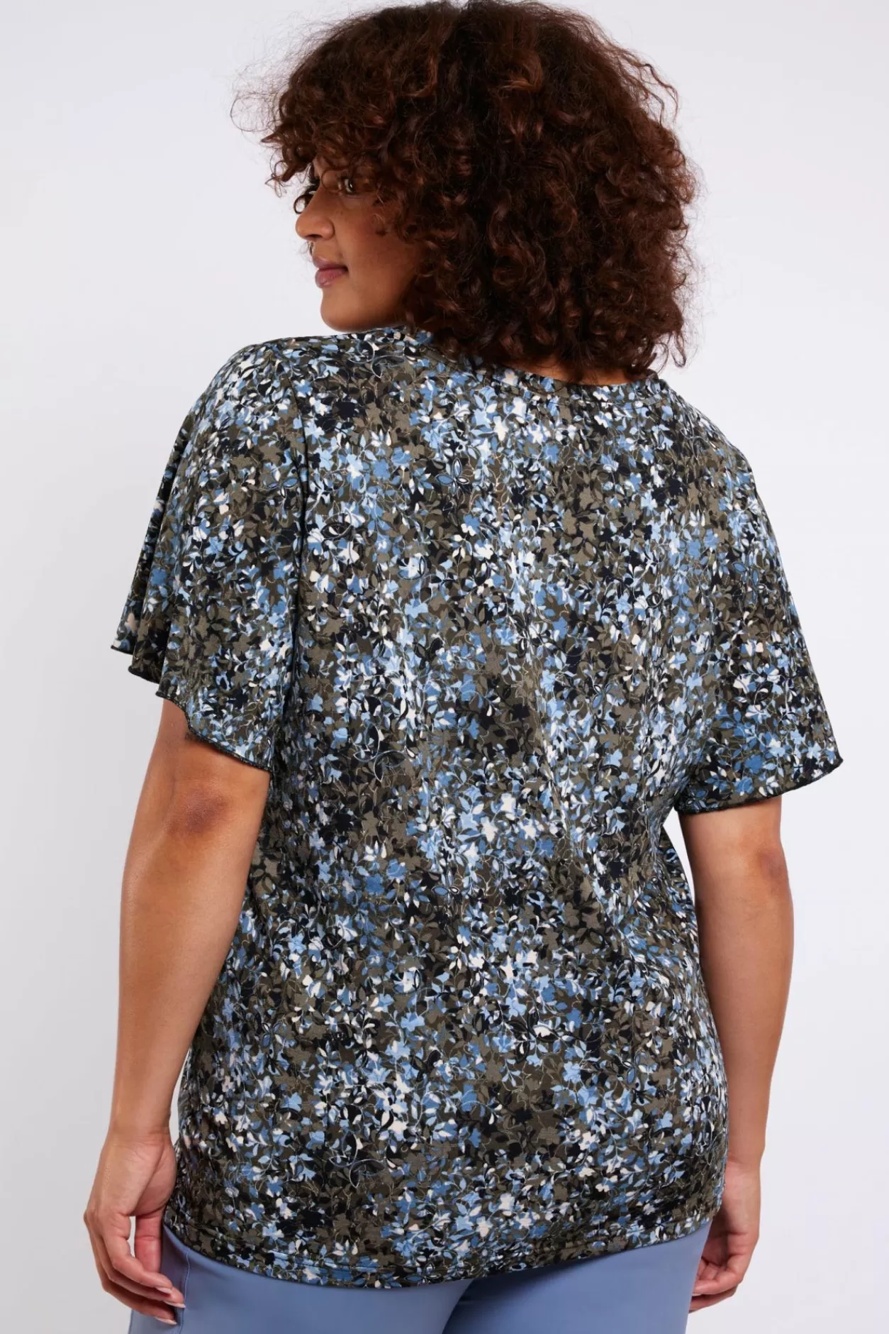 Cheap Exxcellent Robin Top