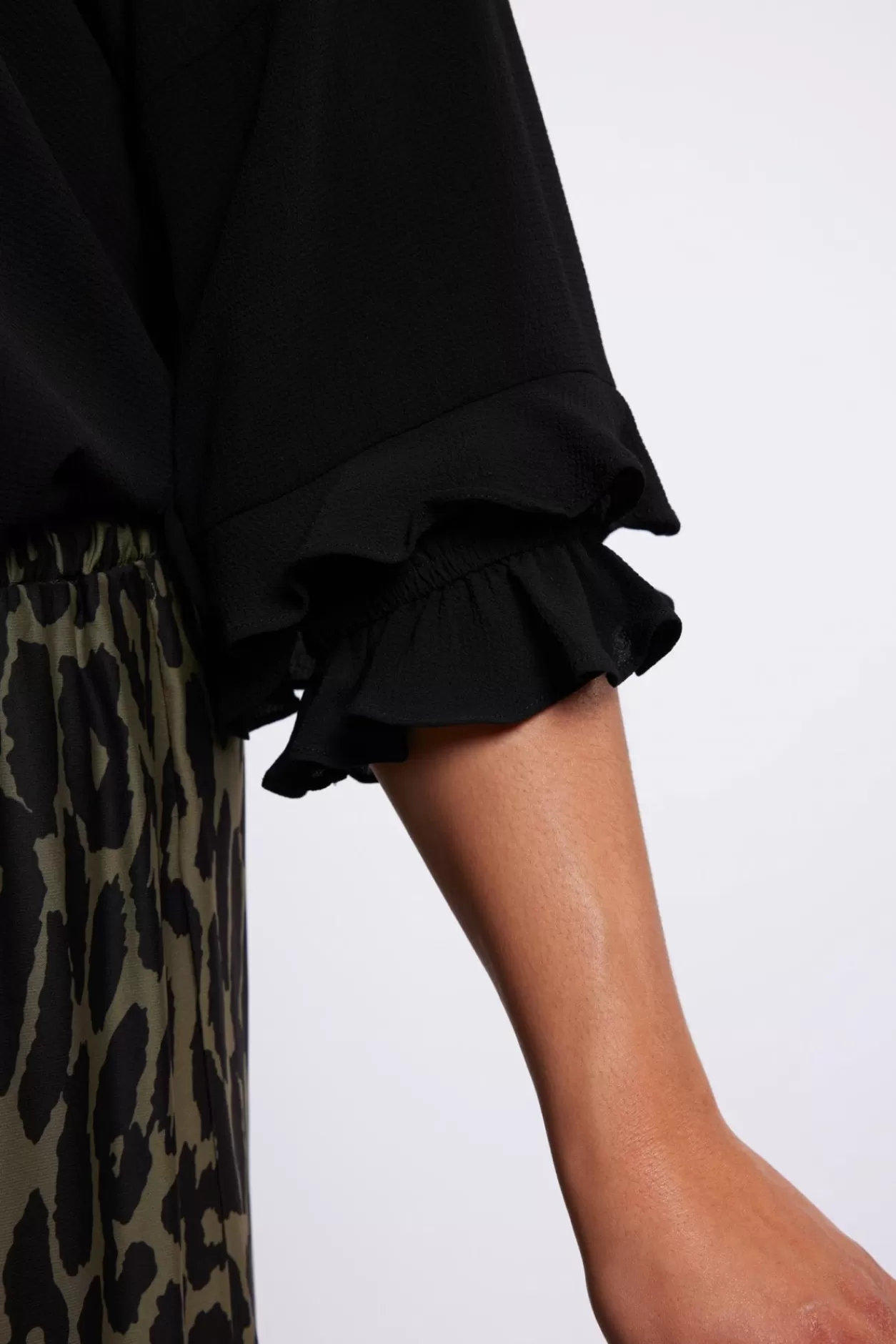 roos_top_2-1.webp Discount Exxcellent Roos Top