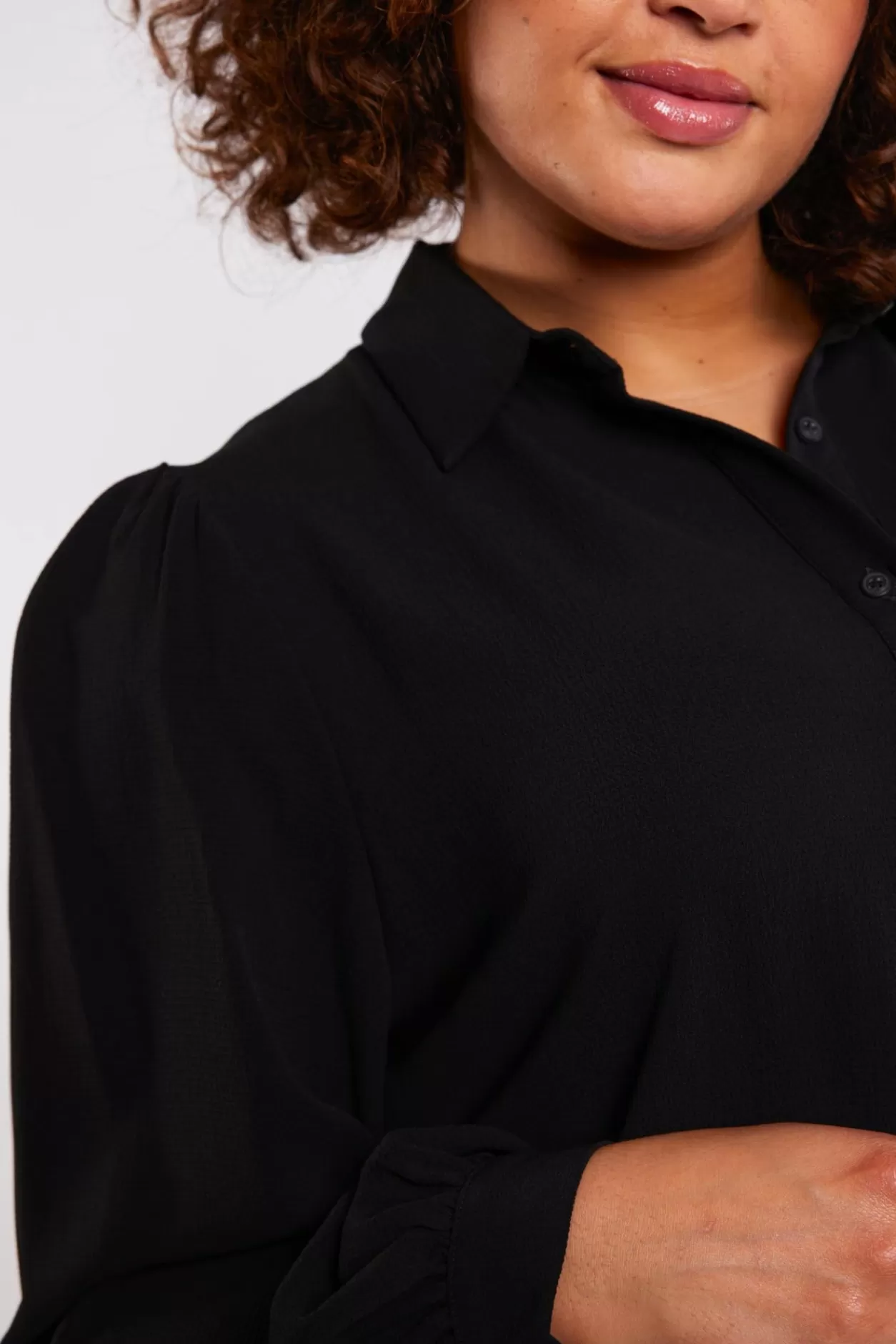 rowan_blouse_2-1.webp Fashion Exxcellent Rowan Blouse