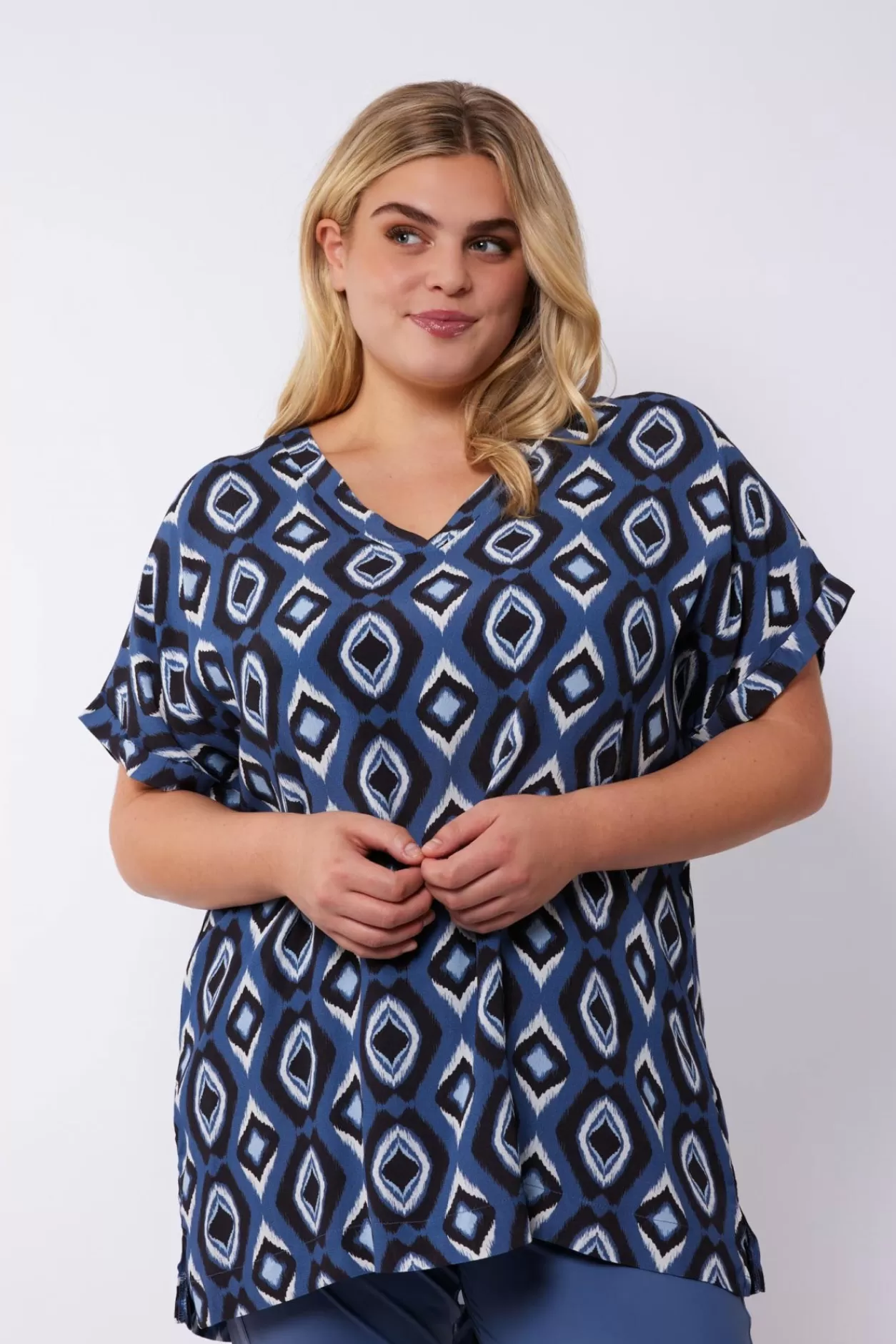 Best Exxcellent Rowena Top