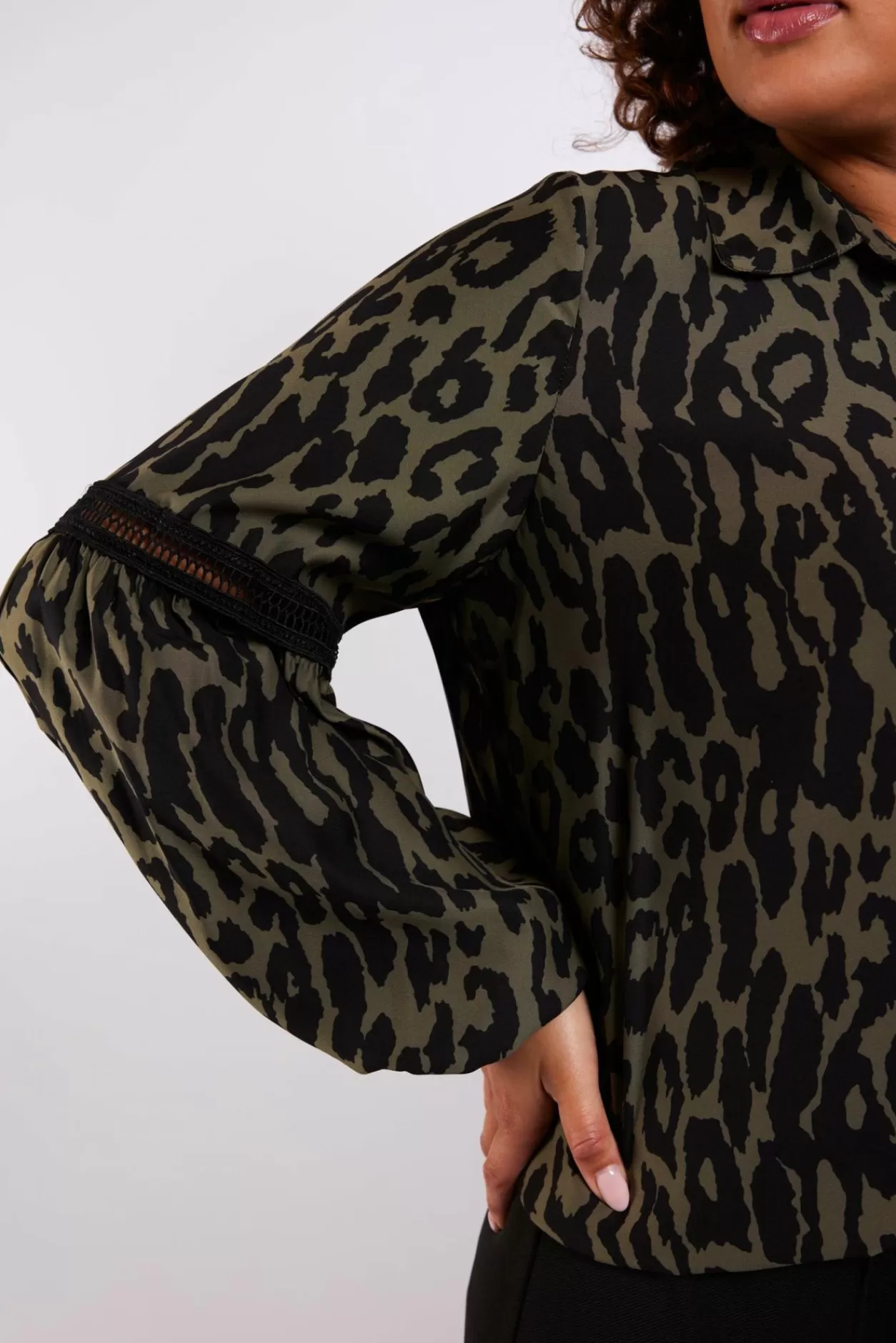 ruth_blouse_2-1.webp Store Exxcellent Ruth Blouse