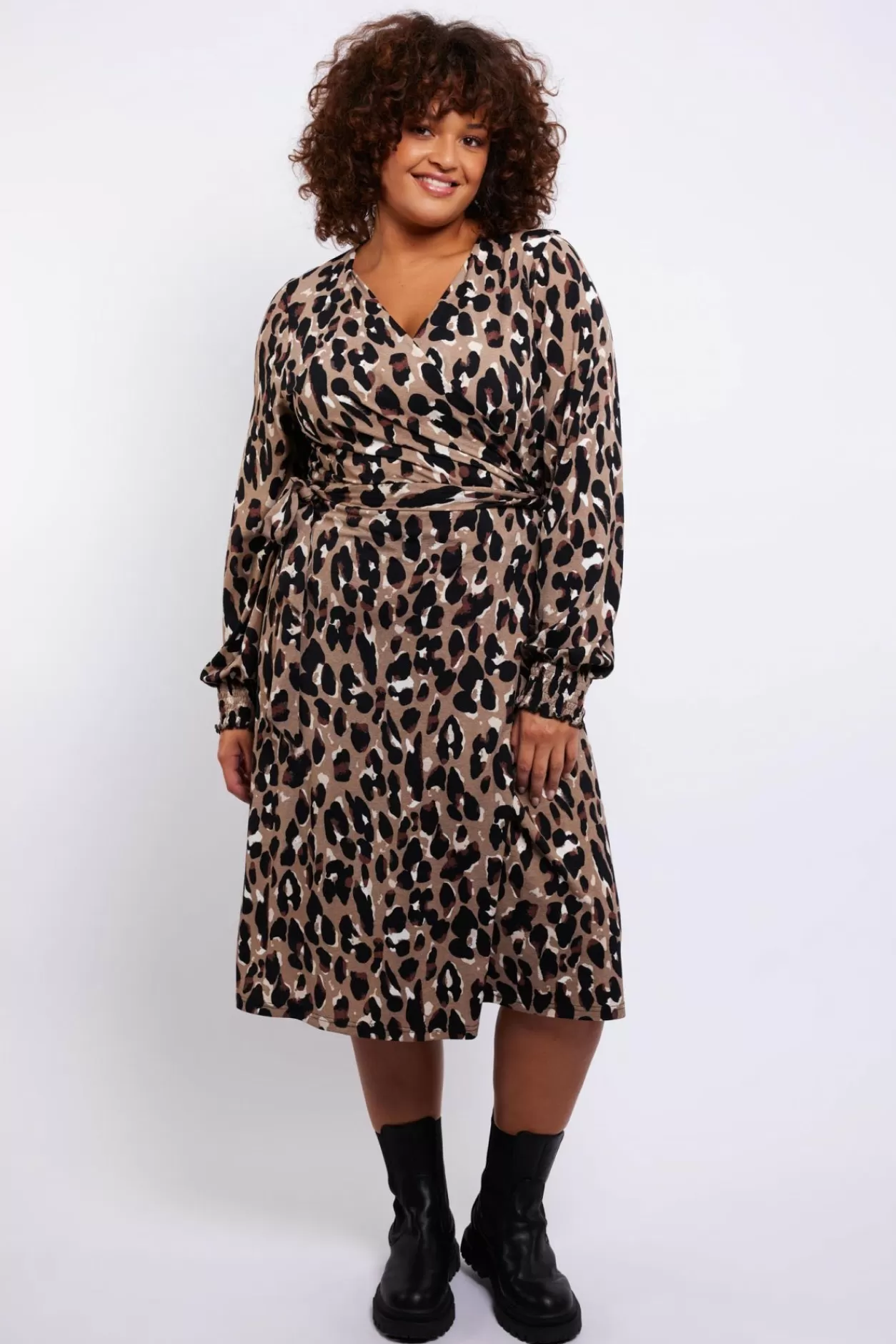 Shop Exxcellent Tess Jurk