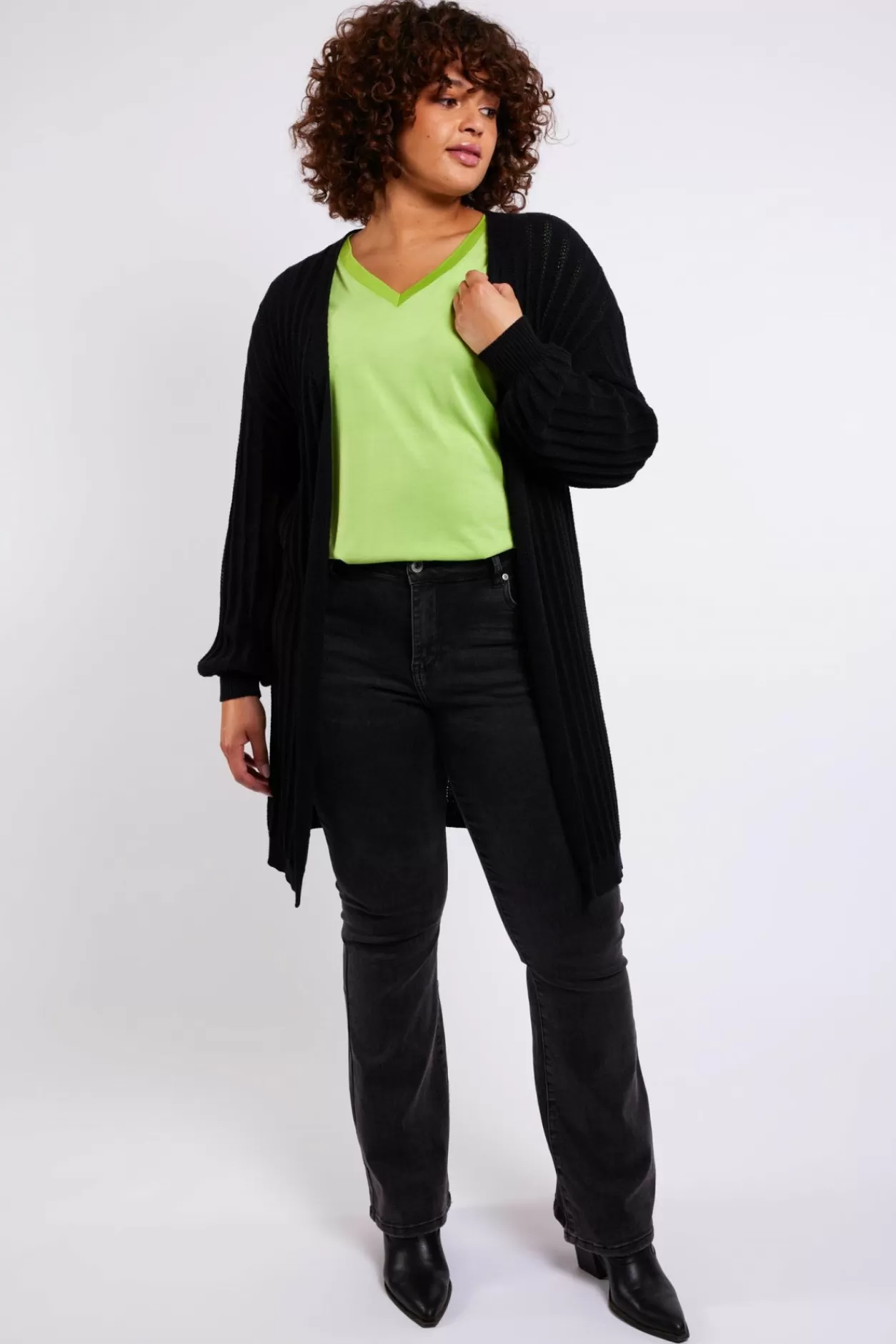 Shop Exxcellent Tessa Vest