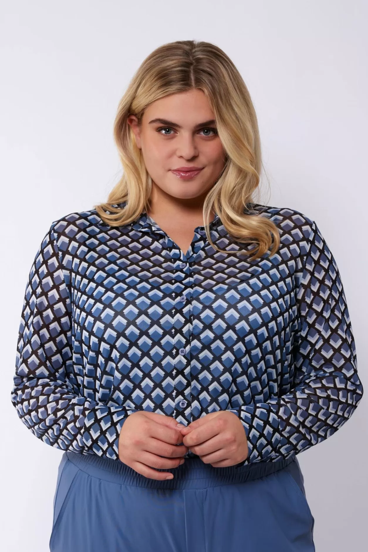 Fashion Exxcellent Tiara Blouse