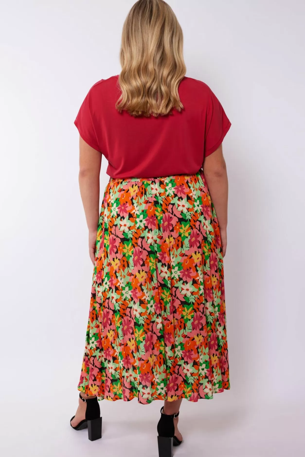 Discount Exxcellent Velia Rok