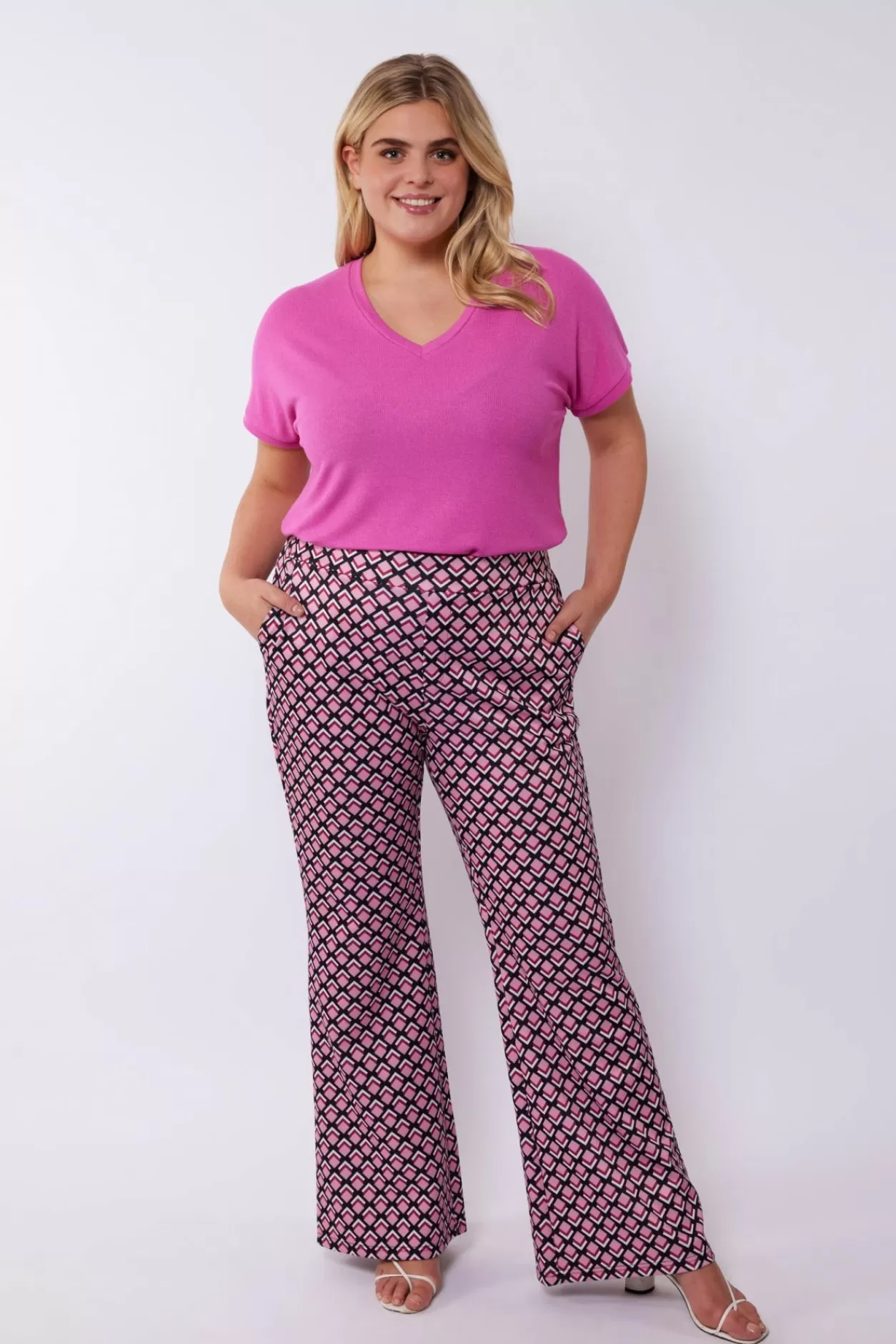 venia_top_3.webp Cheap Exxcellent Venia Top