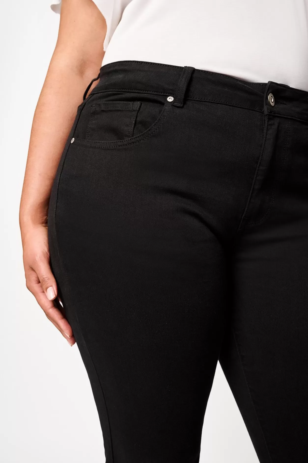 zola_jeans_2.webp Best Exxcellent Zola Jeans